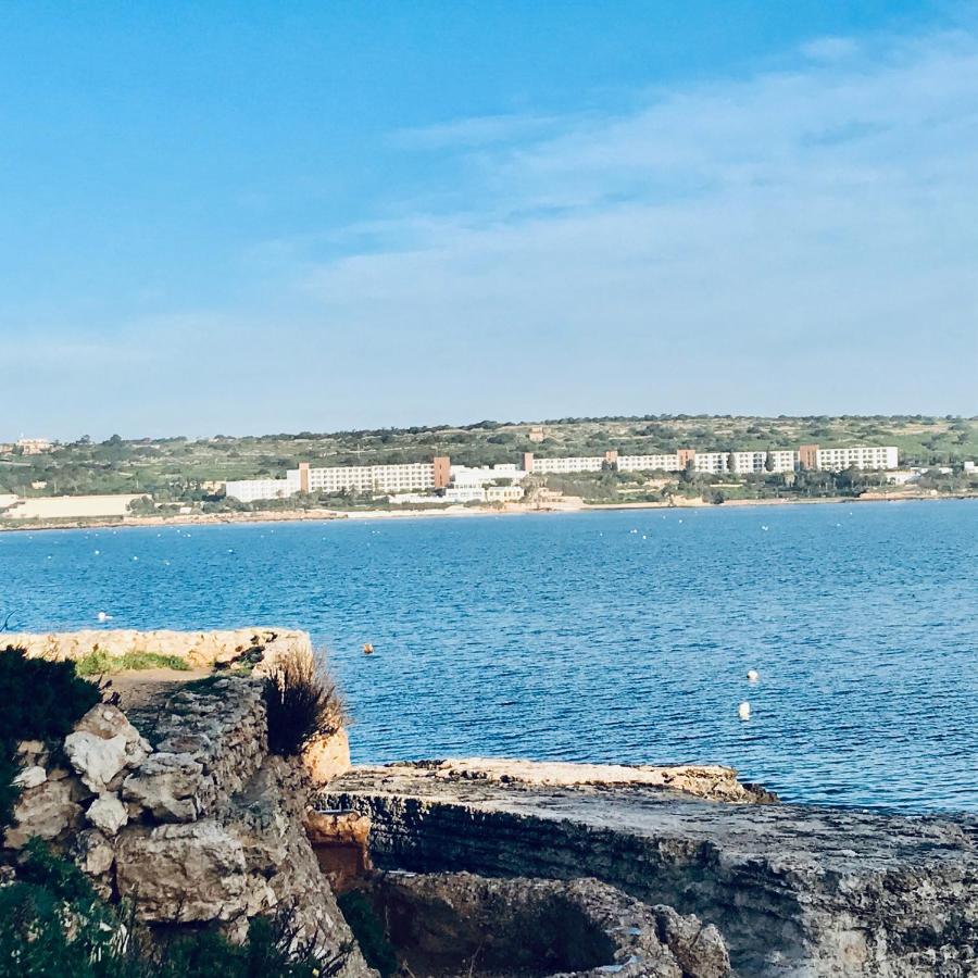 Modern Apartment With Sea View Mellieħa Εξωτερικό φωτογραφία