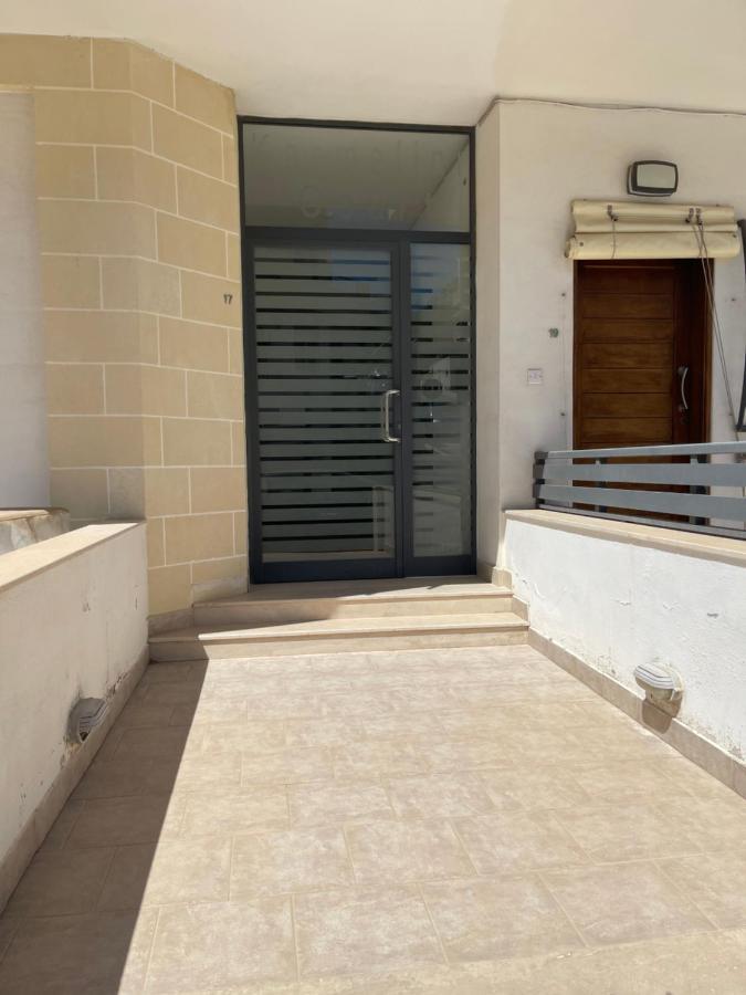 Modern Apartment With Sea View Mellieħa Εξωτερικό φωτογραφία