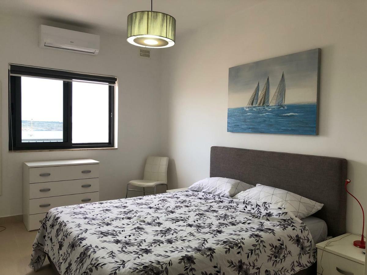 Modern Apartment With Sea View Mellieħa Εξωτερικό φωτογραφία