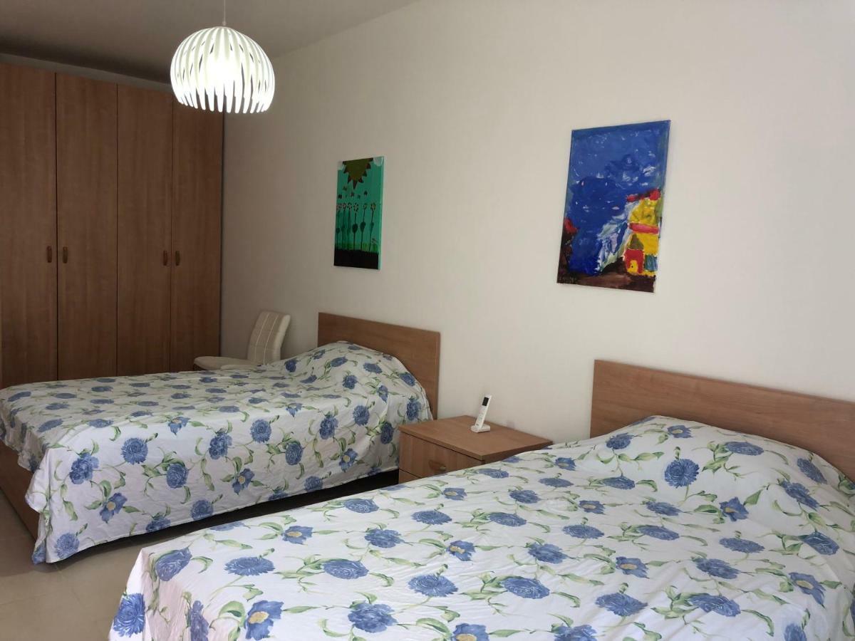 Modern Apartment With Sea View Mellieħa Εξωτερικό φωτογραφία